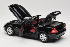 Mercedes SLK200 R170 Čierny Norev 1:18 B66040714 Kov – obrázok 6 z 9