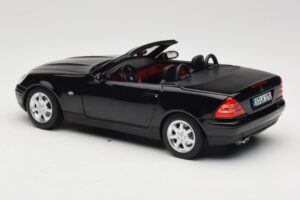 Mercedes SLK200 R170 Čierny Norev 1:18 B66040714 Kov – obrázok 8 z 9