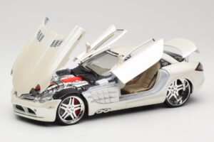 Mercedes SLR McLaren C199 Biely Maisto 1:18 31068 Kov – obrázok 2 z 8