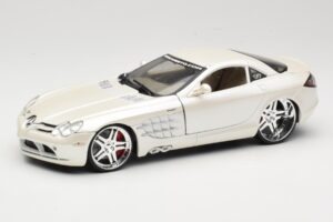 Mercedes SLR McLaren C199 Biely Maisto 1:18 31068 Kov