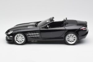 Mercedes SLR McLaren Roadster R199 Crystal Galaxit Čierny Minichamps 1:18 B66961004 Kov – obrázok 4 z 8