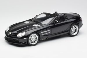 Mercedes SLR McLaren Roadster R199 Crystal Galaxit Čierny Minichamps 1:18 B66961004 Kov