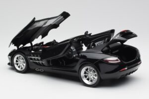 Mercedes SLR McLaren Roadster R199 Crystal Galaxit Čierny Minichamps 1:18 B66961004 Kov – obrázok 5 z 8