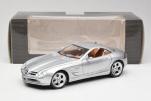 Mercedes SLR Vision Liquid Strieborný Maisto 1:18 B66962101 Kov – obrázok 8 z 8