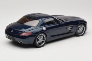 Mercedes SLS AMG C197 Blue Metallic Minichamps 1:18 100039021 Kov – obrázok 3 z 8