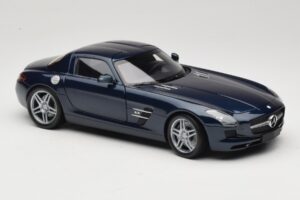 Mercedes SLS AMG C197 Blue Metallic Minichamps 1:18 100039021 Kov – obrázok 6 z 8