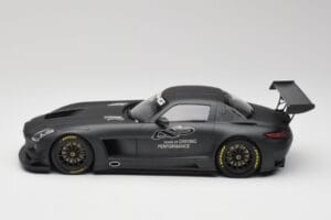 Mercedes AMG SLS C197 GT3 45 Rokov Driving Performance Minichamps 1:18 151133100 Kov – obrázok 3 z 6