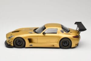 Mercedes AMG SLS C197 GT3 Street Zlatý Minichamps 1:18 151113106 Kov – obrázok 3 z 6