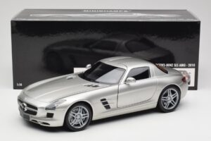 Mercedes SLS AMG C197 Matt Strieborný Minichamps 1:18 100039029 Kov – obrázok 8 z 8