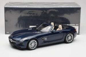 Mercedes SLS AMG R197 Roadster South Seas Modrý Minichamps 1:18 100039031 Kov – obrázok 8 z 8