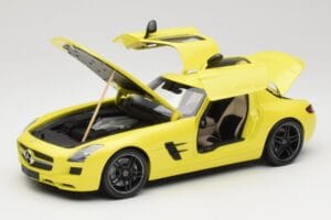 Mercedes SLS AMG C197 Žltý Minichamps 1:18 100039022 Kov – obrázok 2 z 8