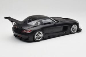 Mercedes SLS AMG GT3 C197 Street Mat Čierny Minichamps 1:18 151113101 Kov – obrázok 2 z 6