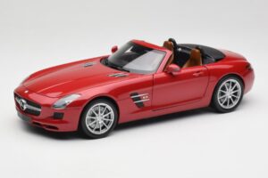 Mercedes SLS AMG R197 Roadster Le Mans Červený Minichamps 1:18 100039030 Kov