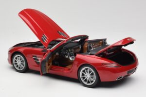 Mercedes SLS AMG R197 Roadster Le Mans Červený Minichamps 1:18 100039030 Kov – obrázok 5 z 8