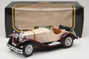 Mercedes SSK Béžový & Tmavočervený Bburago 1:18 3009-M4 Kov – obrázok 6 z 6