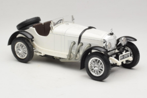 Mercedes SSK Biely Bburago 1:18 3009-P3 Kov – obrázok 4 z 6