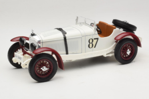 Mercedes SSKL #87 R. Caracciola Biely 1931 Bburago 1:18 3002-P1 Kov