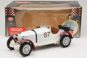 Mercedes SSKL #87 R. Caracciola Mille Miglia 1931 Bburago 1:18 3202 Kov – obrázok 6 z 6