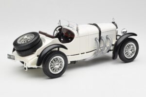 Mercedes SSKL Biely Bburago 1:18 3002 Kov – obrázok 3 z 8