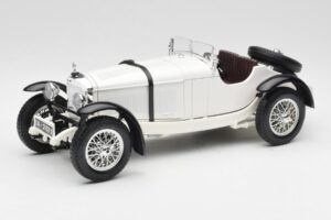 Mercedes SSKL Biely Bburago 1:18 3002 Kov