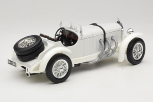 Mercedes SSKL Biely 1931 Bburago 1:18 3002-M2 Kov – obrázok 2 z 6