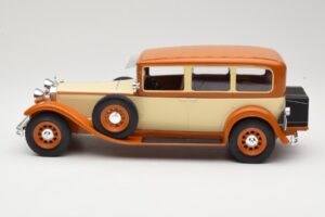 Mercedes Type Nurburg W08 460/460K Béžová MCG 1:18 MCG18034 Kov – obrázok 3 z 6
