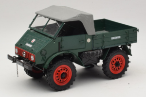 Mercedes Unimog 401 Zelený Schuco 1:18 135 Kov