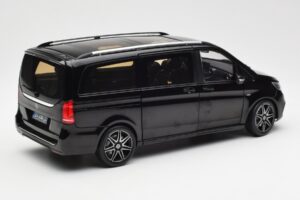 Mercedes V-Class W447 AMG Line Čierny Norev 1:18 183860 Kov – obrázok 3 z 6