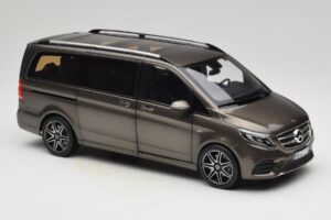 Mercedes V-Class W447 AMG Line Indium Grey Norev 1:18 183873 Kov – obrázok 6 z 8