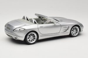 Mercedes Vision SLR Roadster Strieborný Maisto 1:18 B66962107 Kov – obrázok 3 z 8