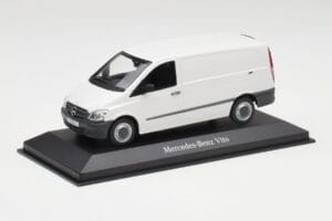 Mercedes Vito Arctic Biely Minichamps 1:43 B66960524 Kov – obrázok 2 z 4