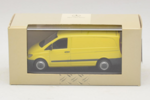 Mercedes Vito W638 Žltý Minichamps 1:43 B67871200-R1 Kov – obrázok 4 z 4