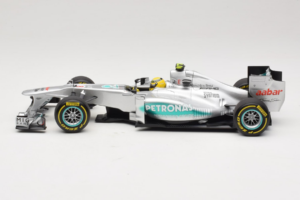 Mercedes W03 #8 N. Rosberg Mercedes AMG Petronas Showcar 2012 Minichamps 1:18 110120078 Kov – obrázok 3 z 7