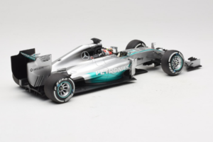 Mercedes W05 #44 L. Hamilton Mercedes AMG Petronas Chinese Grand Prix Winner 2014 Minichamps 1:18 110140244 Kov – obrázok 2 z 7