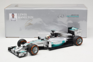 Mercedes W05 #44 L. Hamilton Mercedes AMG Petronas Malaysian Grand Prix Winner 2014 Minichamps 1:18 110140144 Kov – obrázok 7 z 7