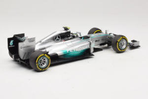 Mercedes W05 #6 N. Rosberg Mercedes AMG Petronas Abu Dhabi Grand Prix 2014 Minichamps 1:18 110140406 Kov – obrázok 2 z 7