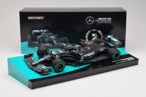 Mercedes W11 #44 L. Hamilton Mercedes AMG Petronas Turkish Grand Prix Winner World Champion 2020 Minichamps 1:18 113201444 Ži – obrázok 7 z 7