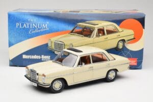 Mercedes W115 Strich 8 Krémový Sun Star 1:18 4581 Kov – obrázok 8 z 8
