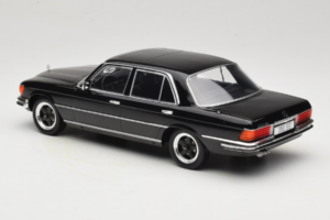 Mercedes W116 Čierny MCG 1:18 MCG18551 Kov – obrázok 5 z 6