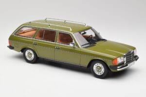 Mercedes W123 200T Cypress Zelený BoS Models 1:18 BOS008 Kov – obrázok 4 z 6