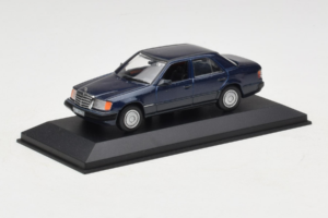 Mercedes W124 Tmavo Modrý Minichamps 1:43 MB006 Kov – obrázok 2 z 4