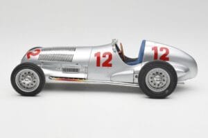 Mercedes W125 #12 R. Caracciola Grand Prix 1937 CMC 1:18 M-052 Kov – obrázok 3 z 6