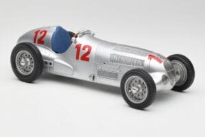 Mercedes W125 #12 R. Caracciola Grand Prix 1937 CMC 1:18 M-052 Kov – obrázok 4 z 6