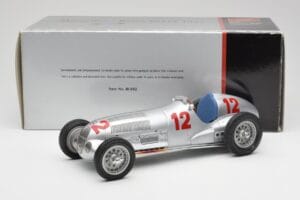 Mercedes W125 #12 R. Caracciola Grand Prix 1937 CMC 1:18 M-052 Kov – obrázok 6 z 6