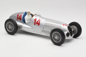 Mercedes W125 #14 Daimler-Benz AG M. von Brauchitsch 2nd Place German GP 1937 Minichamps 1:18 155373114 Kov – obrázok 4 z 6