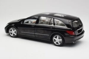Mercedes R-Class W251 Obsidian Čierny Minichamps 1:18 150034601 Kov – obrázok 7 z 8