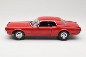 Mercury Cougar XR-7 Červený Sun Star 1:18 1541 Kov – obrázok 4 z 8