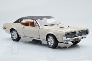 Mercury Cougar XR7-G Fawn Sun Star 1:18 1572 Kov – obrázok 6 z 8