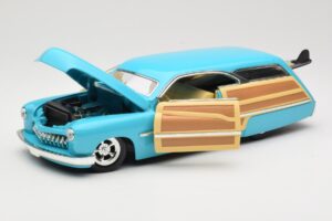 Mercury Merc Woodie Modrý Hot Wheels 1:18 27806 Kov – obrázok 2 z 8