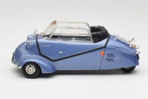 Messerschmitt KR201 Roadster Modrý Revell 1:18 08966 Kov – obrázok 4 z 8